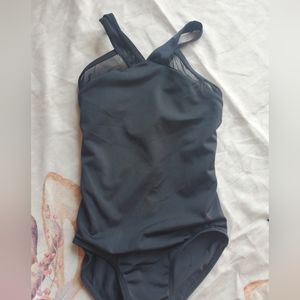 Bathing suit one piece stylish piece size 2-3 t baby girls in black